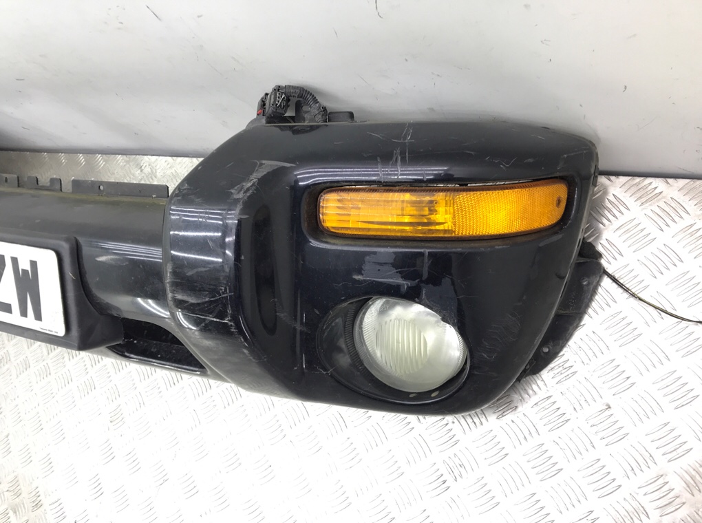Бампер передний бу для Jeep Cherokee KJ 3.7 i,  2003 г.