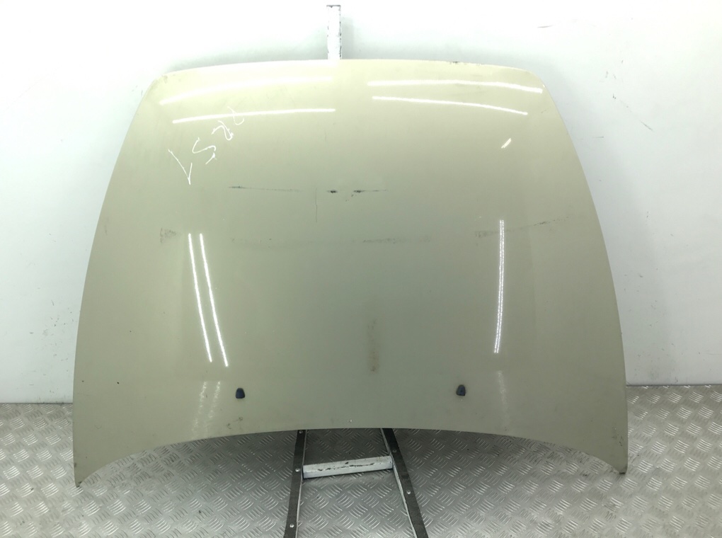 Капот бу для Volvo C70 2.4 i, 2006 г.