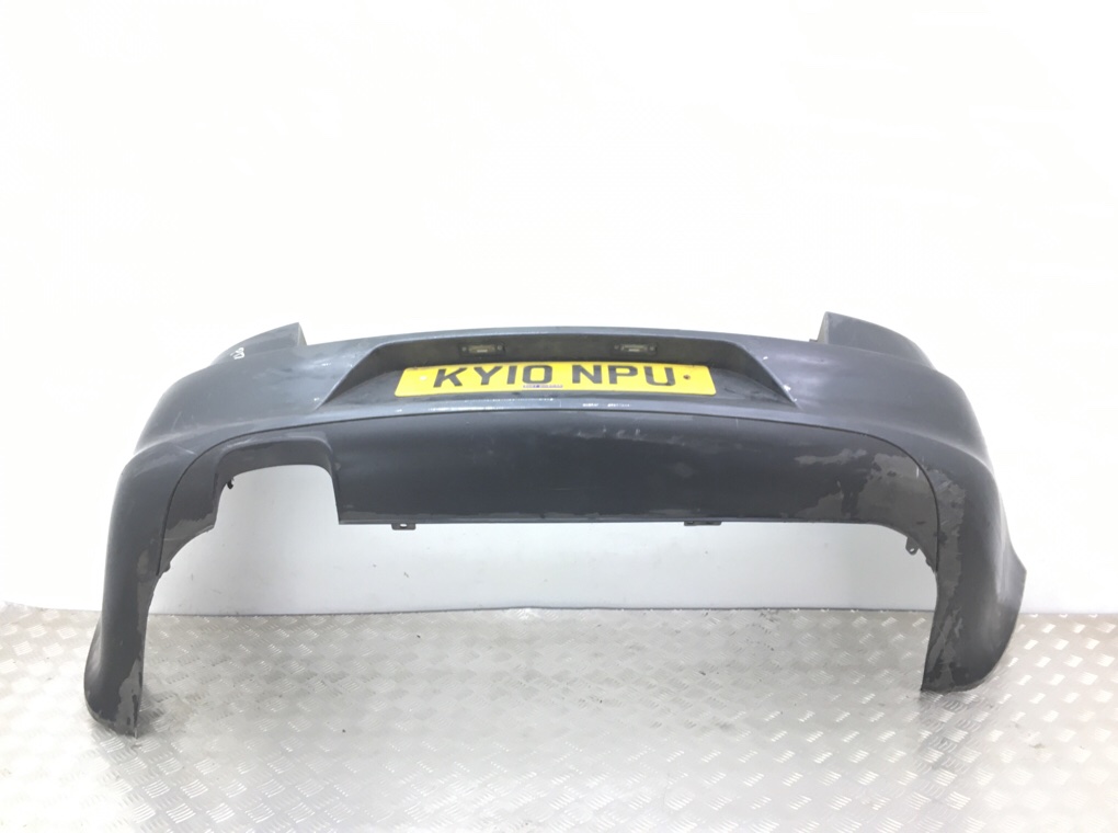 Бампер задний бу для Seat Exeo  2.0 TDi,  2010 г.