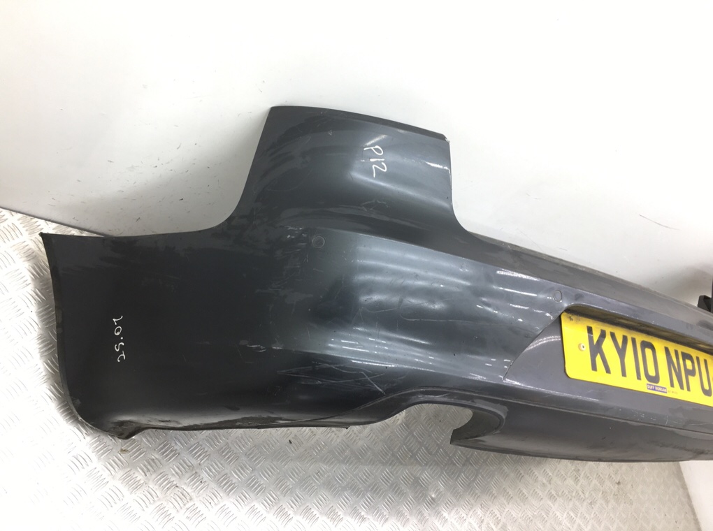Бампер задний бу для Seat Exeo  2.0 TDi,  2010 г.