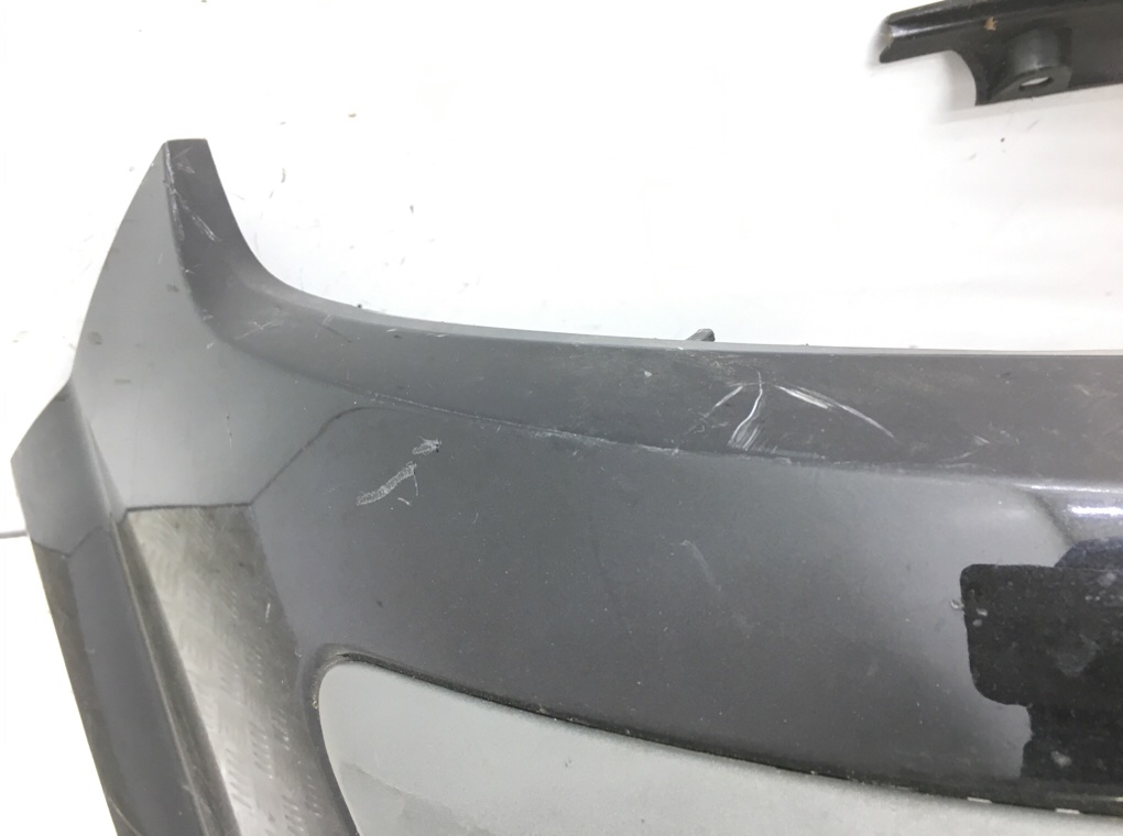 Бампер передний бу для Renault Scenic  1.6 i,  2007 г.