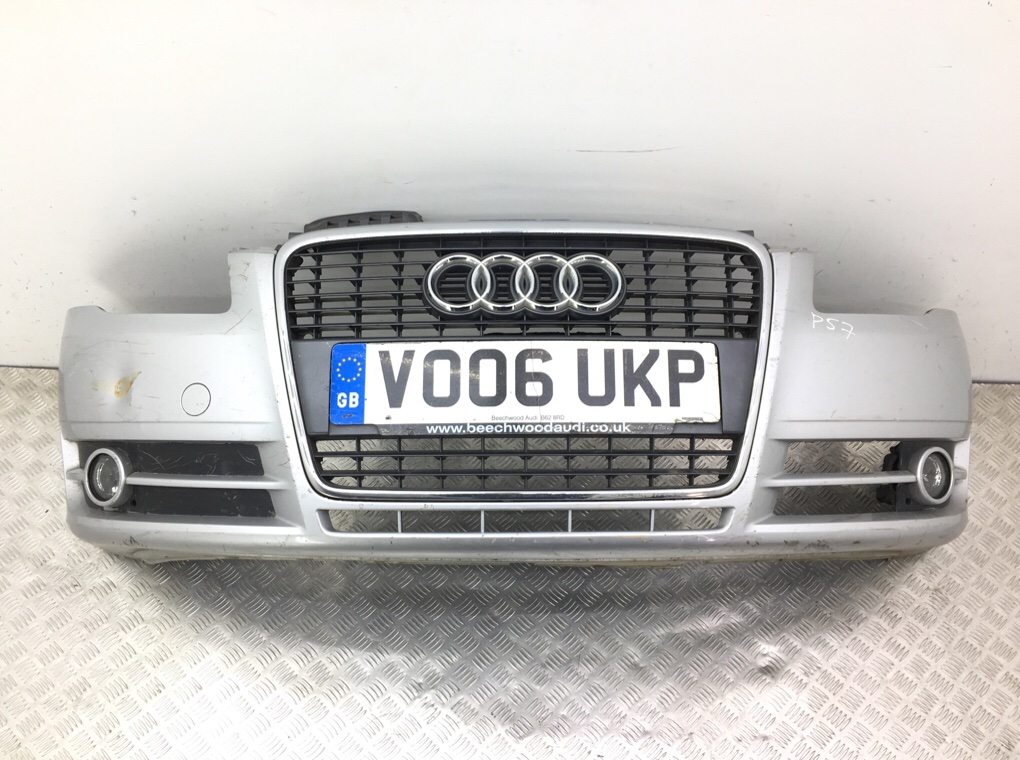 Бампер передний бу для Audi A4 B7 1.8 Ti, 2006 г.
