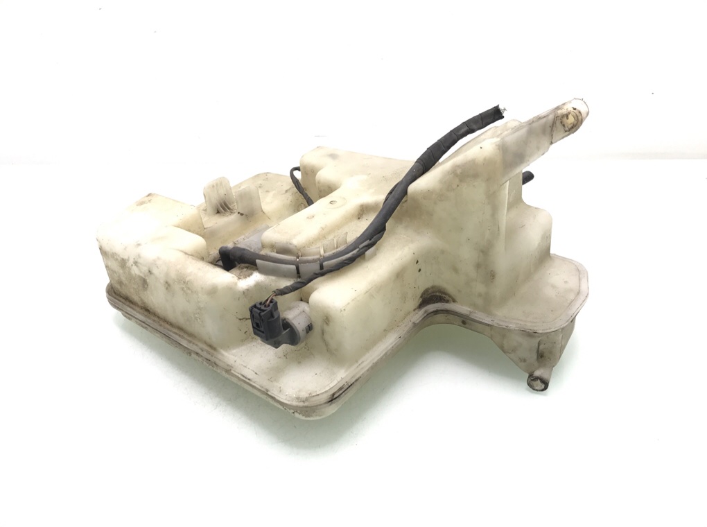 Бачок омывателя бу для BMW 5 E60/E61 3.0 TD,  2006 г.