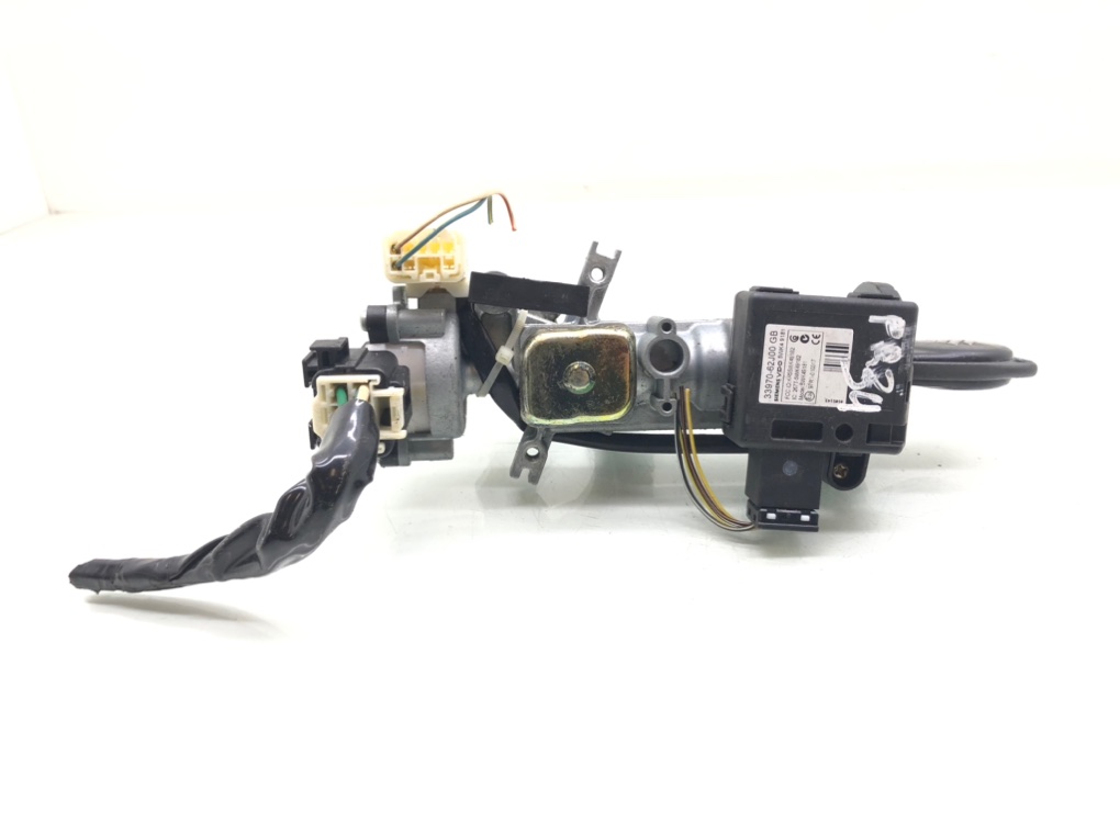 Замок зажигания бу для Suzuki Swift 1.3 i, 2006 г. Замок зажигания бу для Suzuki Swift 1.3 i, 2006 г.