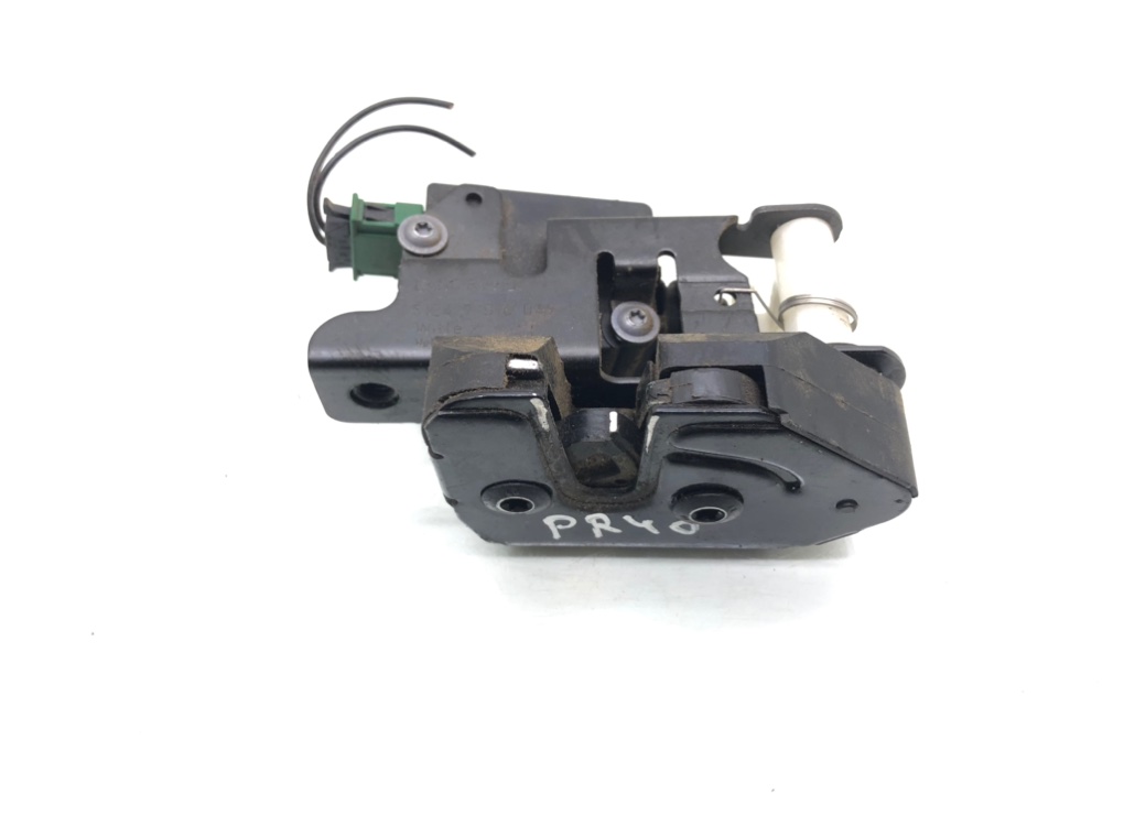 Замок багажника бу для Land Rover Discovery 4 3.0 TD, 2010 г.