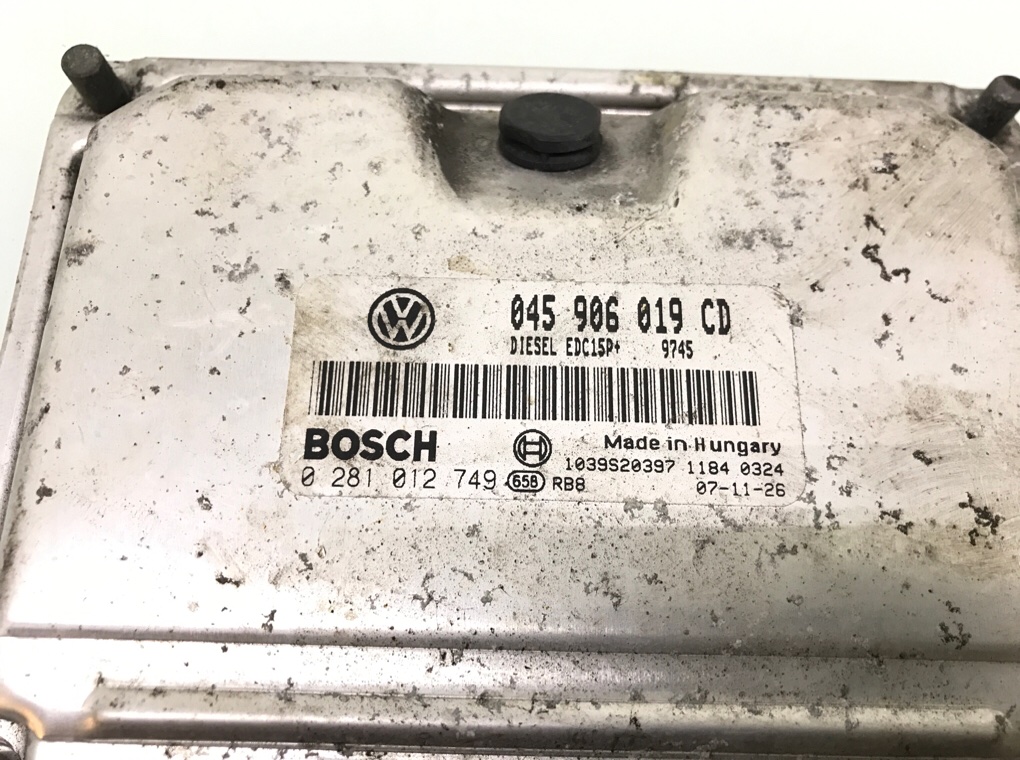 Блок управления двигателем бу для Skoda Fabia 2 1.4 TDi,  2008 г.