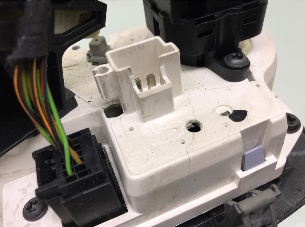 Блок управления печки/климат-контроля бу для Ford Fiesta 5 1.6 TDCi, 2008 г. Блок управления печки/климат-контроля бу для Ford Fiesta 5 1.6 TDCi, 2008 г.