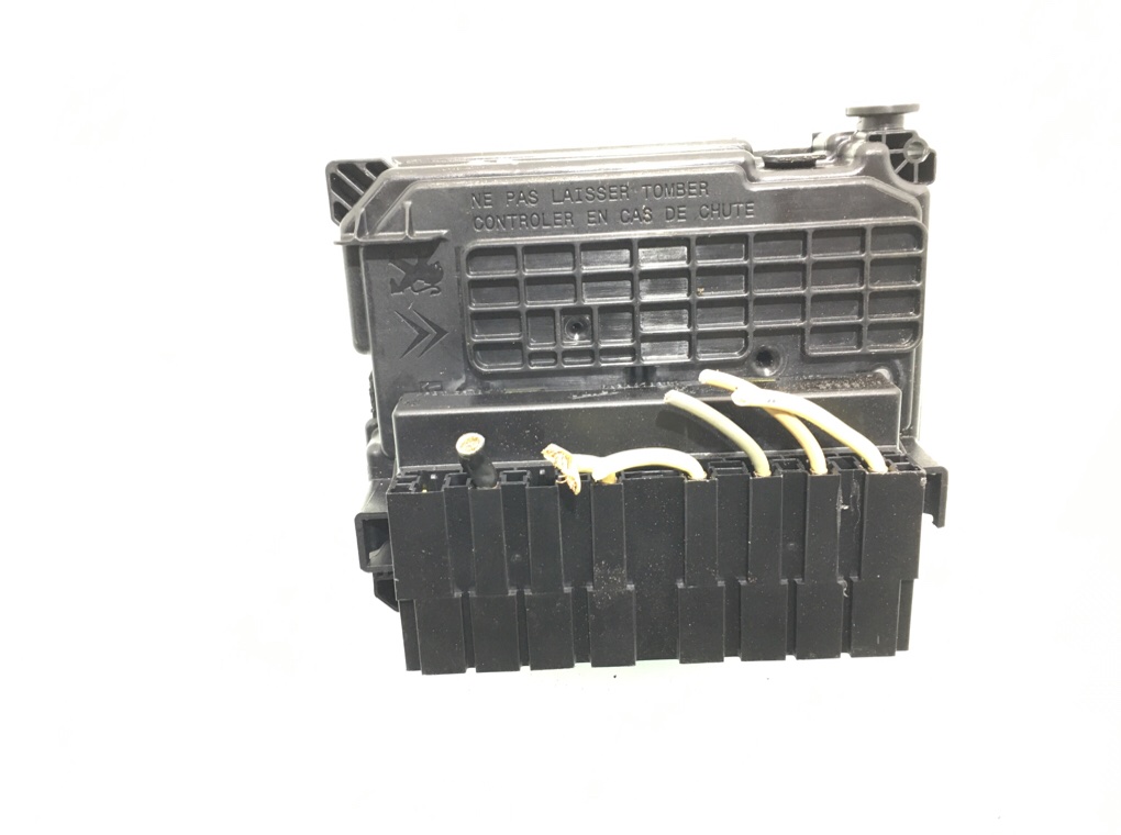 Блок предохранителей бу для Citroen C3 2 1.6 HDi,  2010 г.