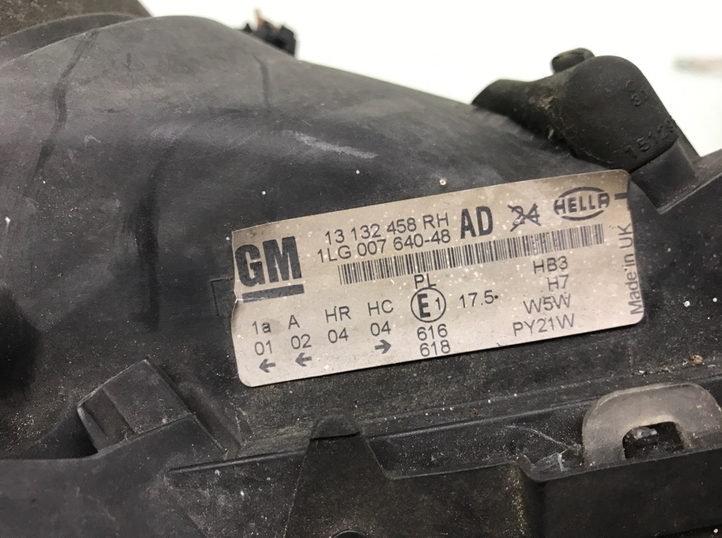 Фара правая бу для Opel Astra G 1.6 i,  2002 г.