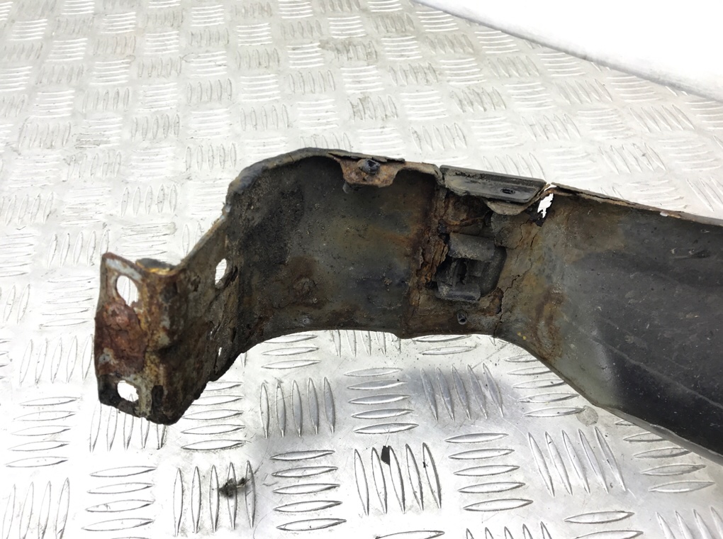Крыло переднее правое бу для Audi A3 8P 2.0 TDi,  2007 г.