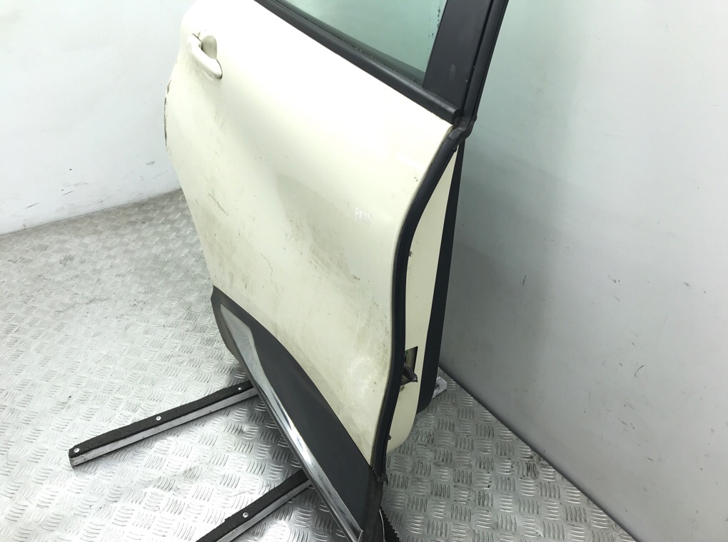 Дверь задняя правая бу для Renault Captur  1.5 DCi,  2014 г.