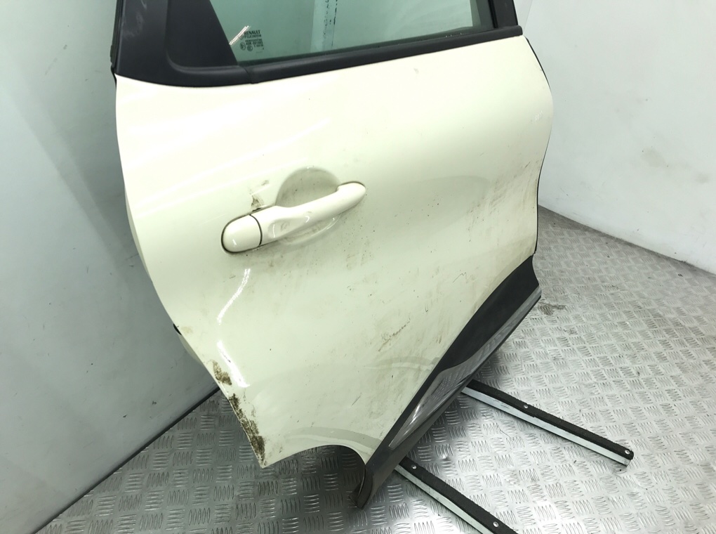 Дверь задняя правая бу для Renault Captur  1.5 DCi,  2014 г.