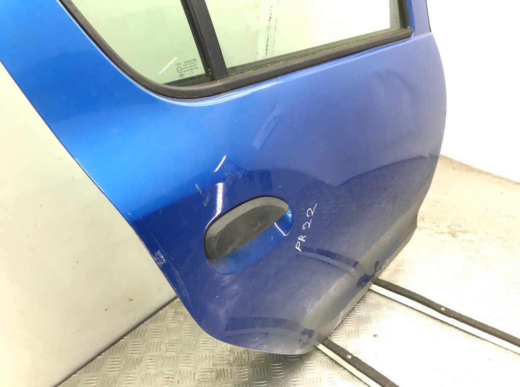 Дверь задняя правая бу для Dacia Sandero  0.9 TCE,  2016 г.