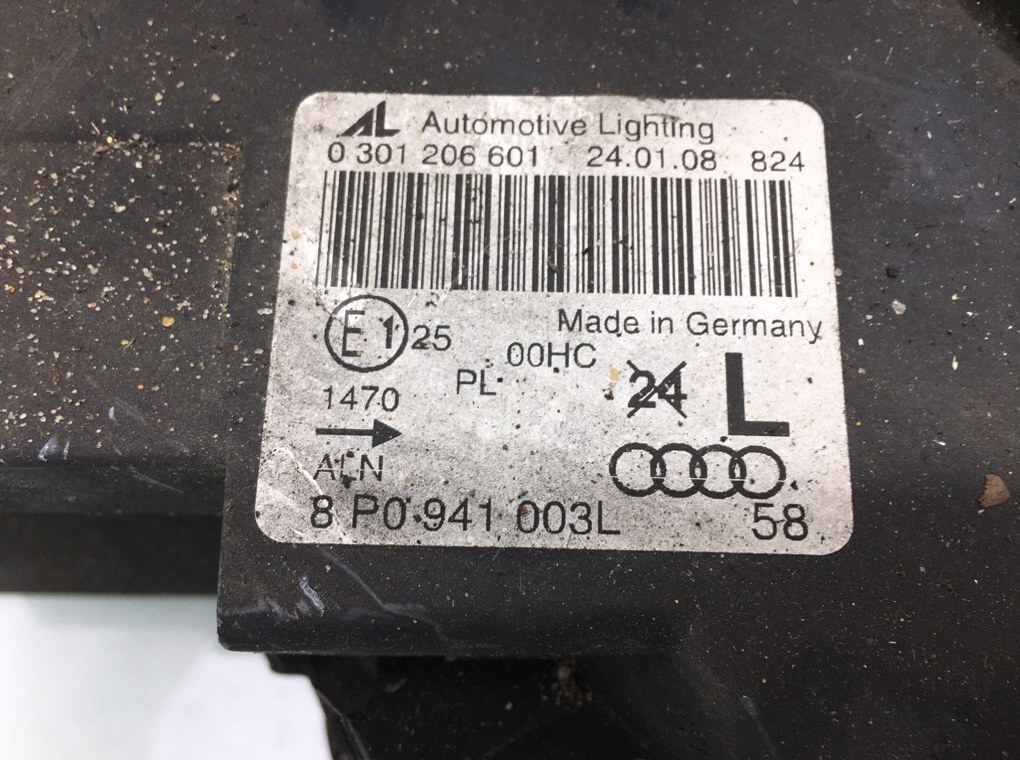 Фара левая бу для Audi A3 8P 2.0 TDi,  2008 г.