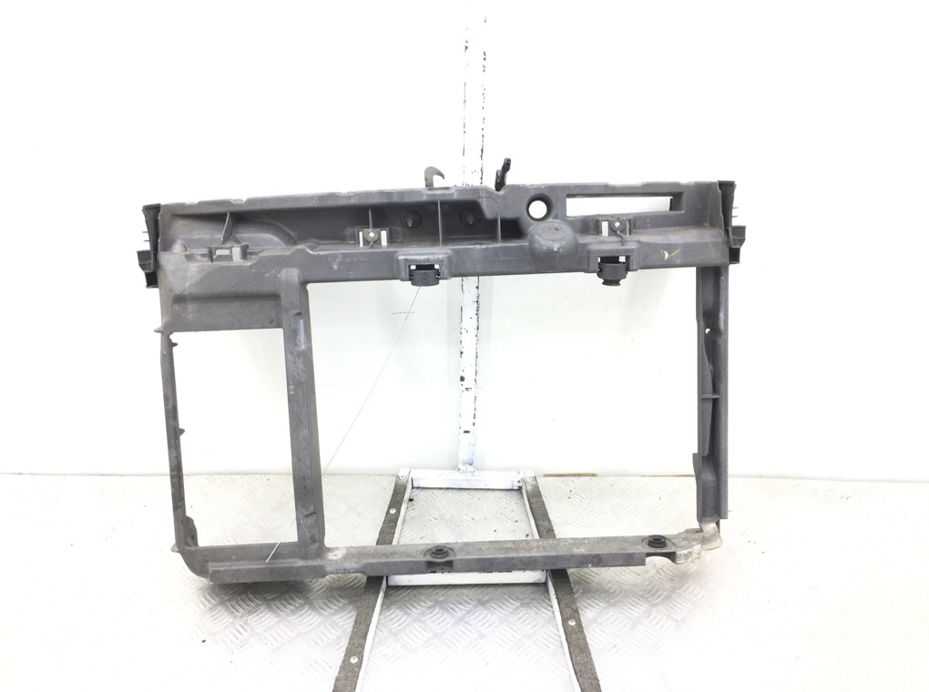 Панель передняя (телевизор) бу для Citroen C3 2 1.6 HDi, 2011 г.