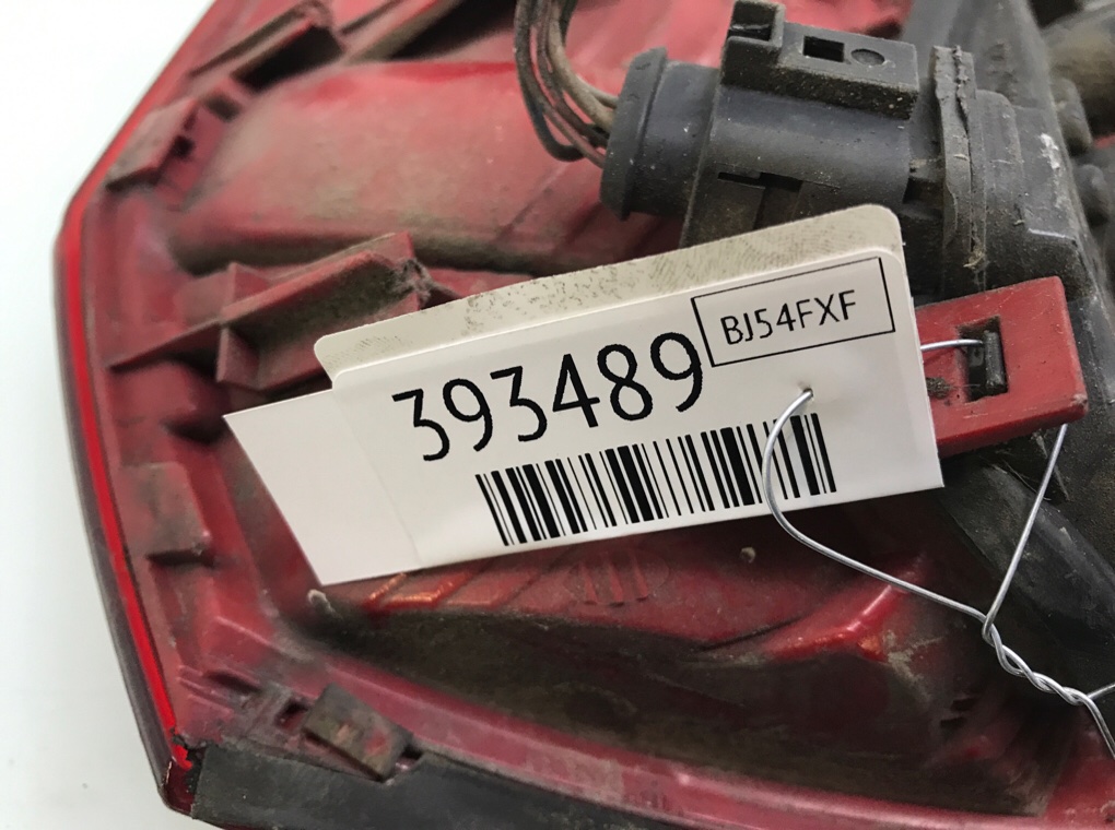 Фонарь задний правый бу для Audi A4 B6 2.5 TDi,  2004 г.