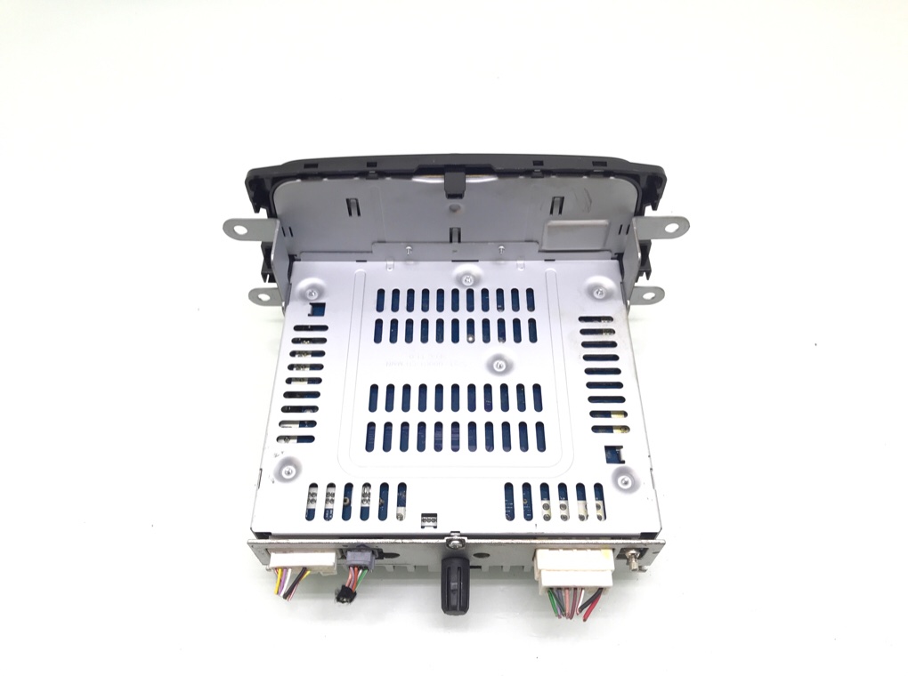 Магнитола бу для Renault Captur 1.5 DCi, 2014 г. Магнитола бу для Renault Captur 1.5 DCi, 2014 г.