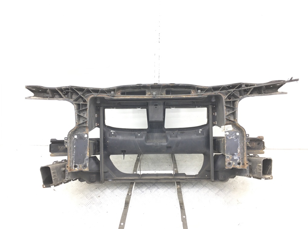 Панель передняя (телевизор) бу для BMW 3 E90/E91/E92/E93 2.0 TD,  2005 г.