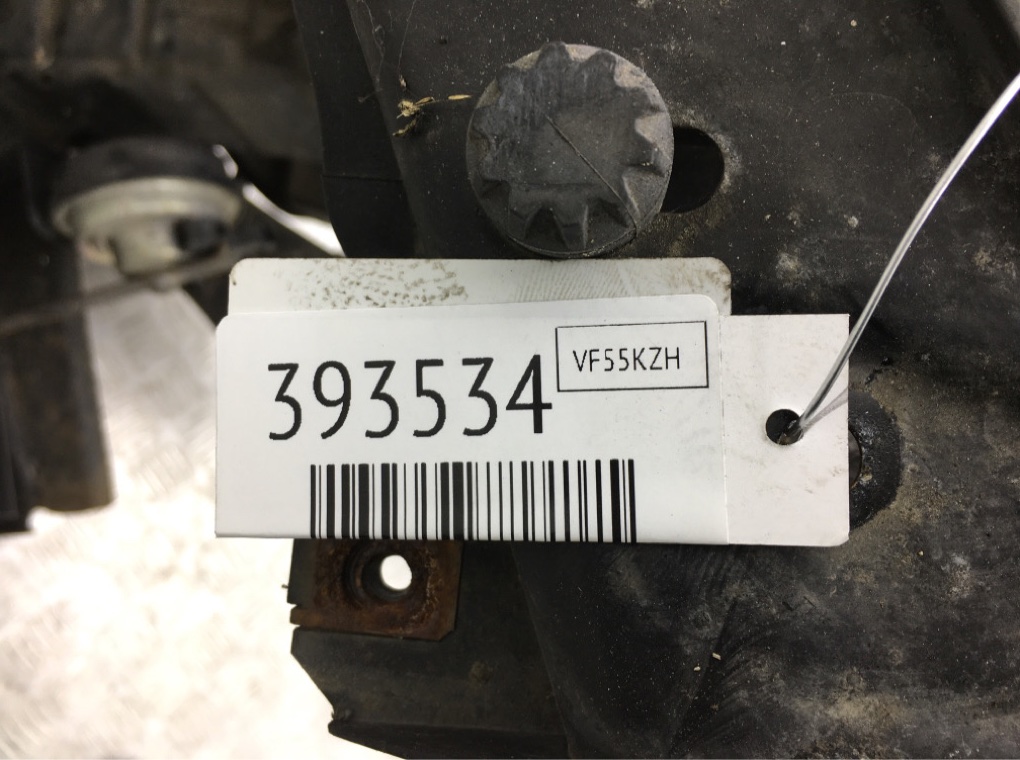 Панель передняя (телевизор) бу для BMW 3 E90/E91/E92/E93 2.0 TD,  2005 г.