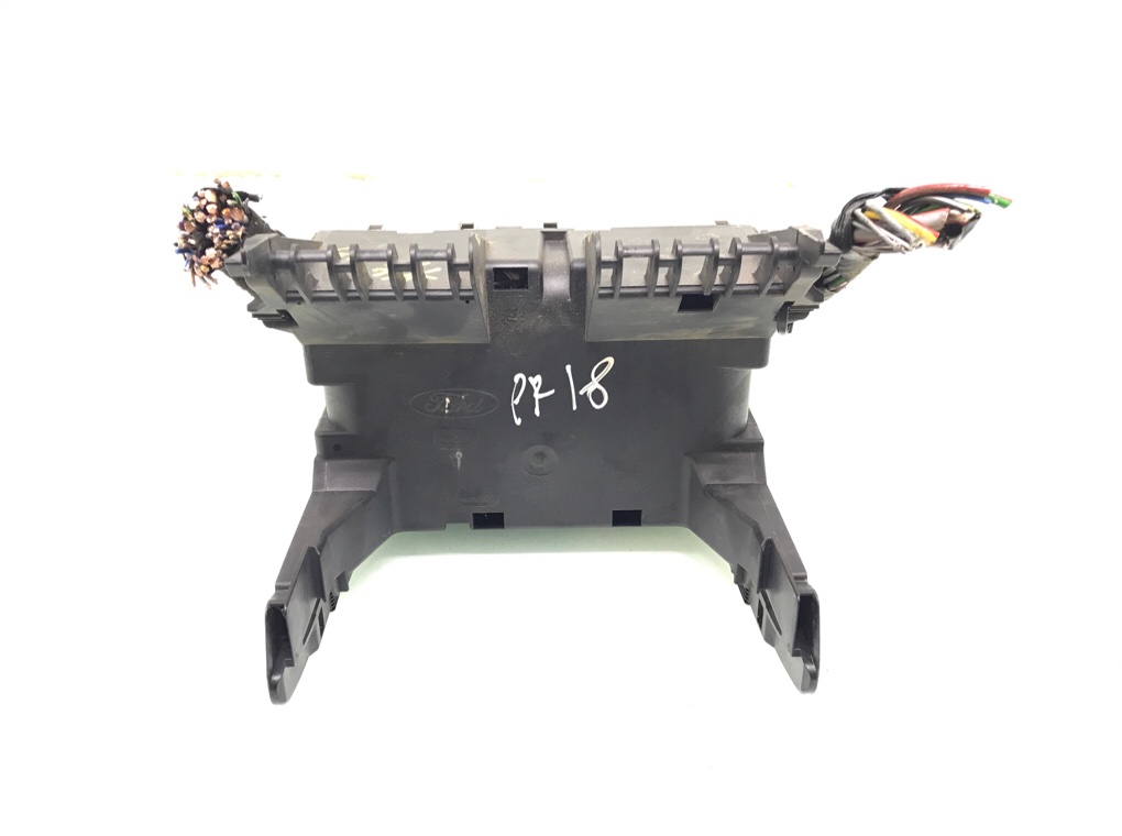 Блок предохранителей бу для Ford Transit 2.2 TDCi, 2009 г. Блок предохранителей бу для Ford Transit 2.2 TDCi, 2009 г.