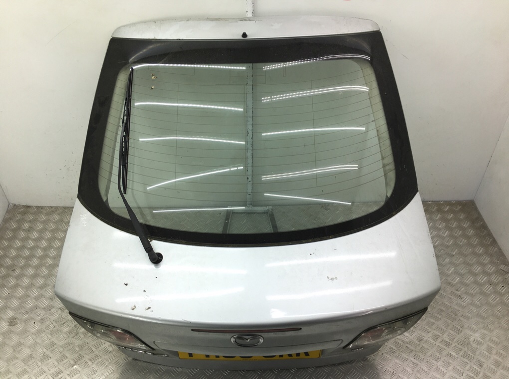Крышка багажника бу для Mazda 6  1 2.0 i,  2006 г.