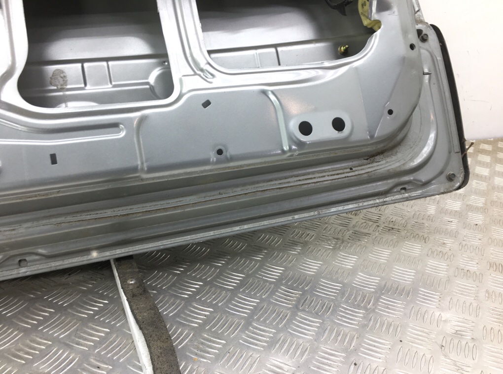 Крышка багажника бу для Honda CR-V  2.0 i,  2005 г.