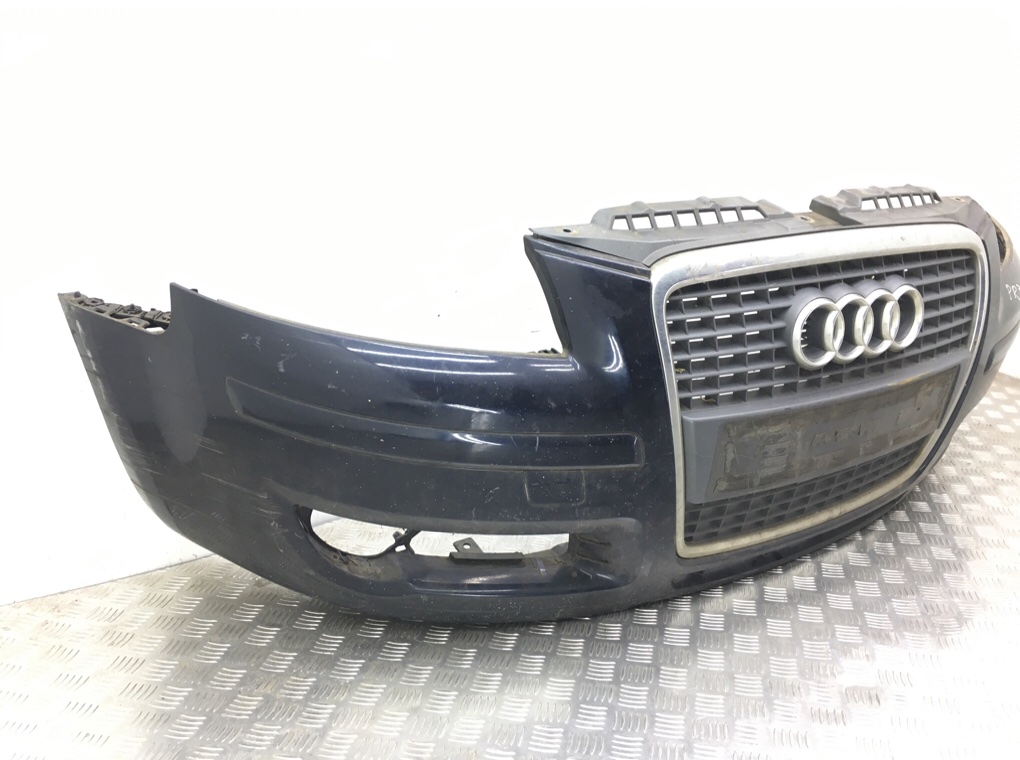 Бампер передний бу для Audi A3 8P 2.0 TDi,  2008 г.