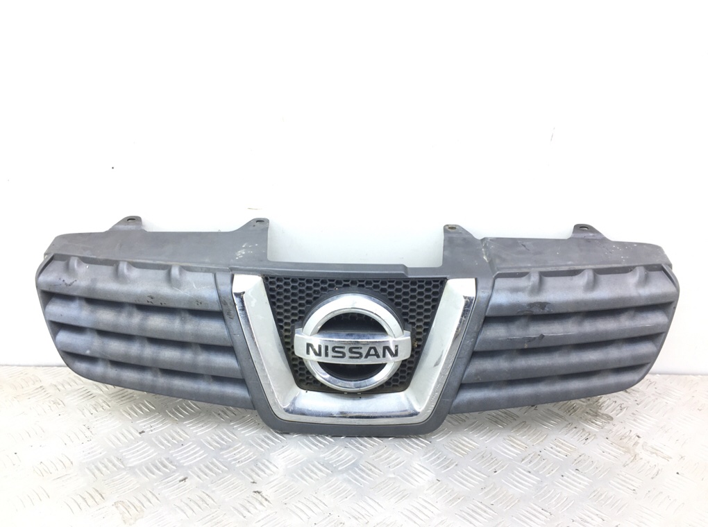 Решетка радиатора бу для Nissan Qashqai 1.5 DCi, 2007 г.