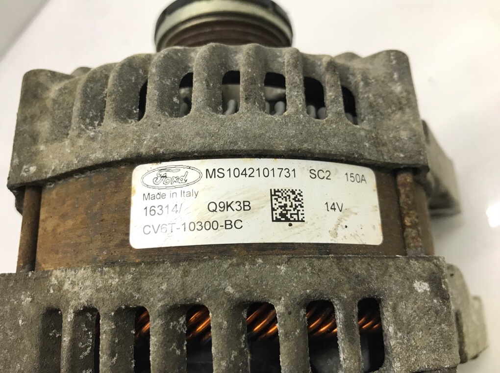 Генератор бу для Ford Fiesta 6 1.0 Ti,  2014 г.