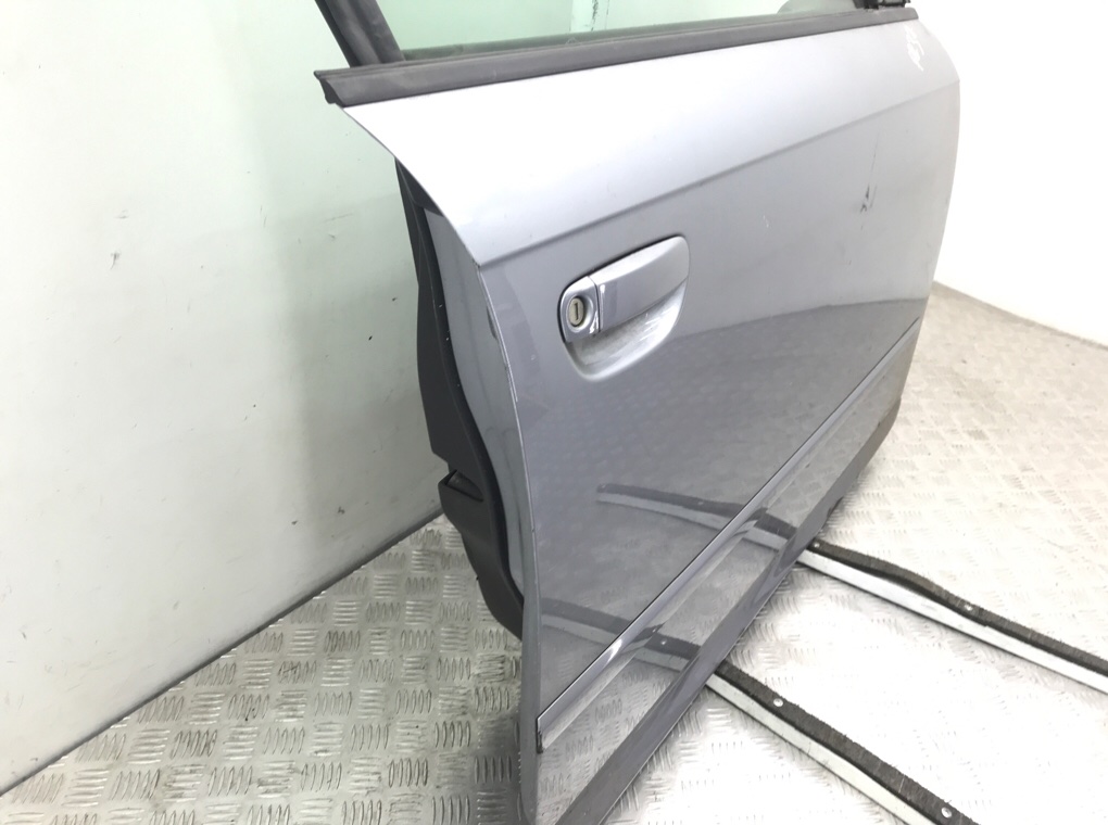 Дверь передняя правая бу для Audi A4 B7 2.0 TDi,  2007 г.