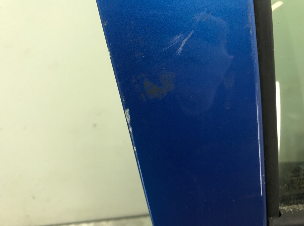 Дверь передняя правая бу для Dacia Sandero  0.9 TCE,  2016 г.