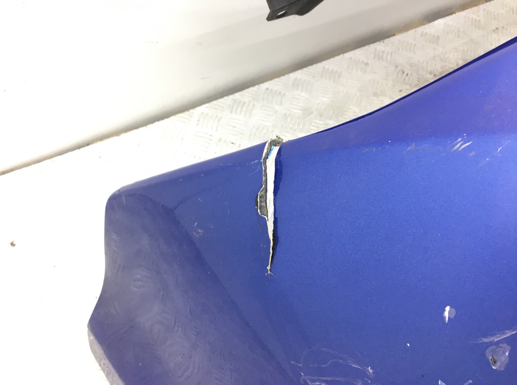 Бампер передний бу для Renault Clio  1.5 DCi,  2010 г.