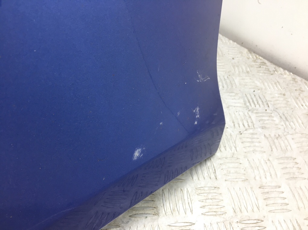 Бампер передний бу для Renault Clio  1.5 DCi,  2010 г.