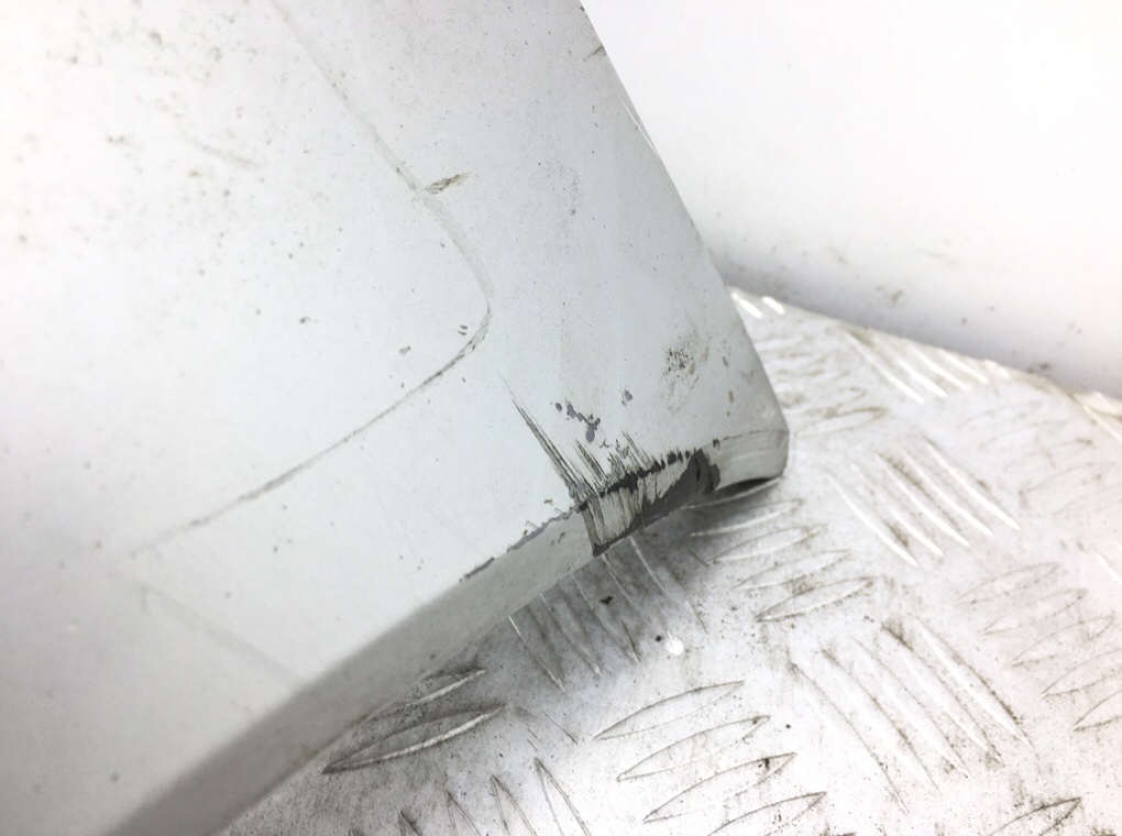 Бампер передний бу для Volvo V50  2.0 TD,  2009 г.