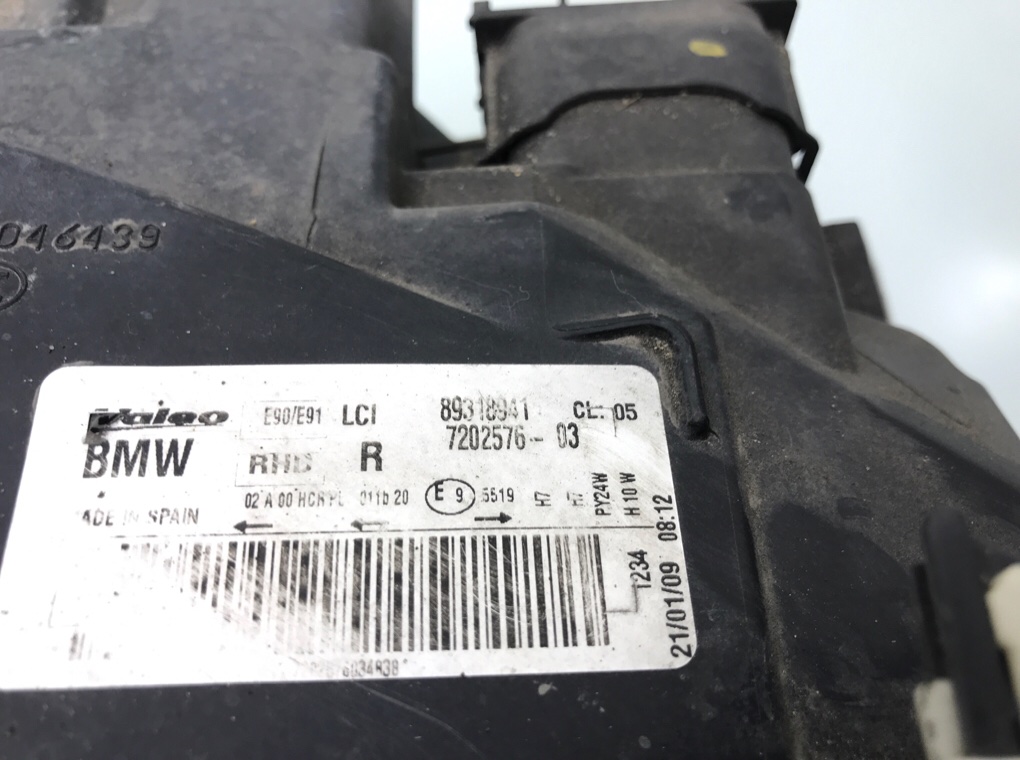 Фара правая бу для BMW 3 E90/E91/E92/E93 2.0 i,  2009 г.