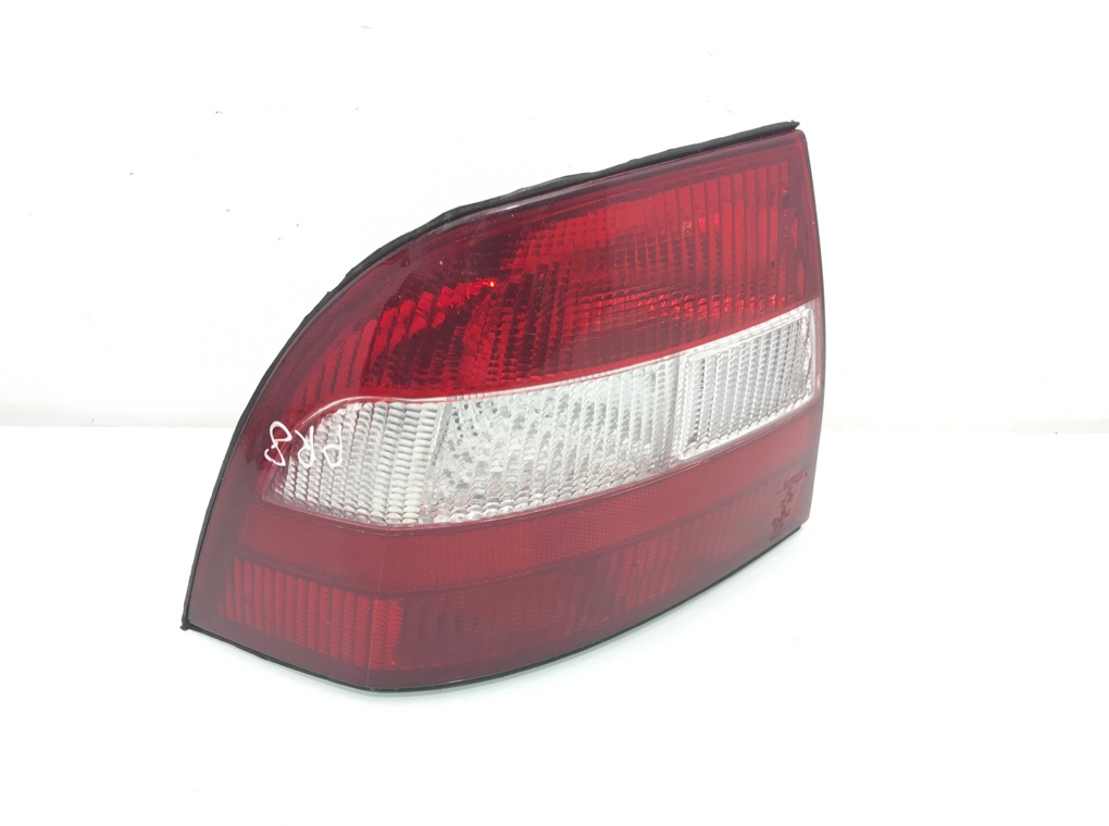 Фонарь задний левый бу для Opel Vectra B 2.5 i, 1997 г.