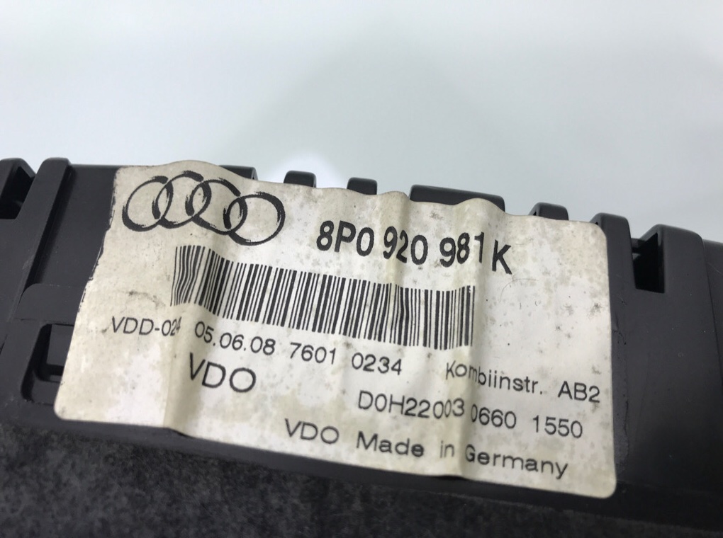 Щиток приборов (приборная панель) бу для Audi A3 8P 2.0 TDi,  2008 г.