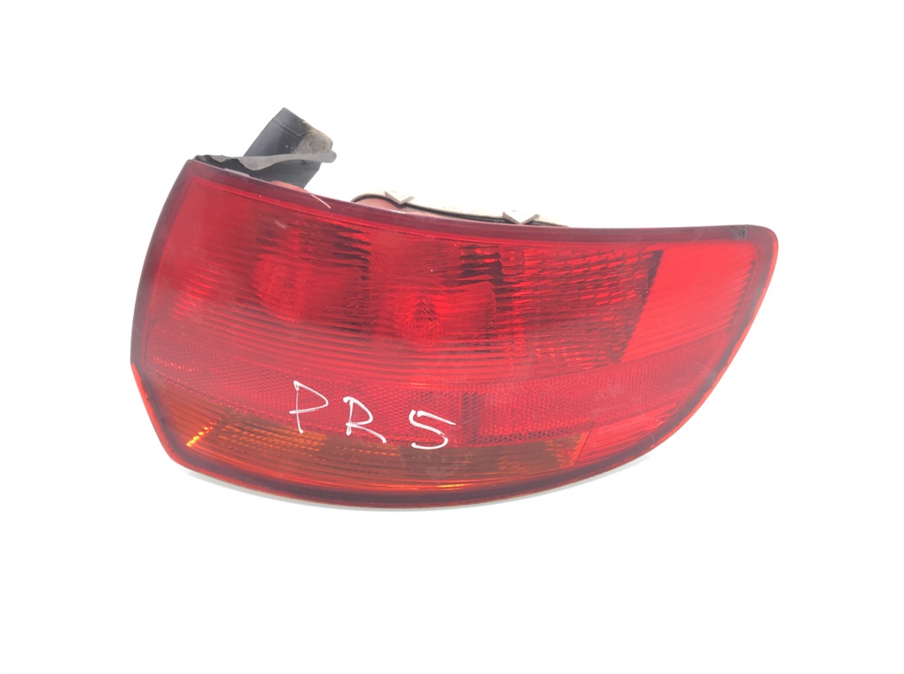 Фонарь задний правый бу для Audi A3 8P 2.0 TDi, 2008 г.