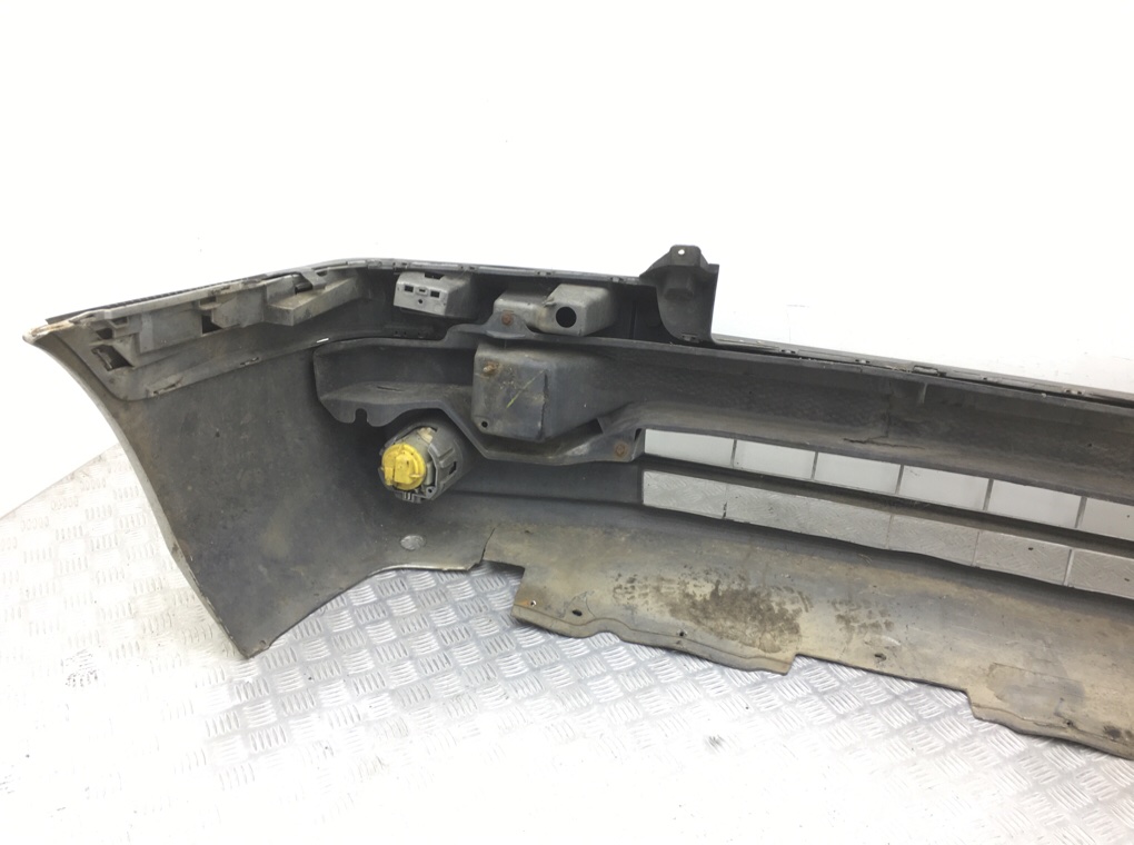 Бампер передний бу для Peugeot Expert  2.0 HDi,  2005 г.