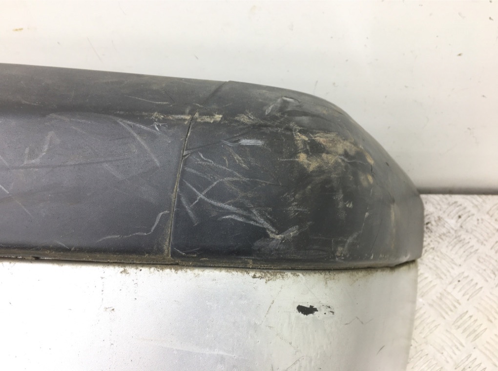 Бампер передний бу для Peugeot Expert  2.0 HDi,  2005 г.