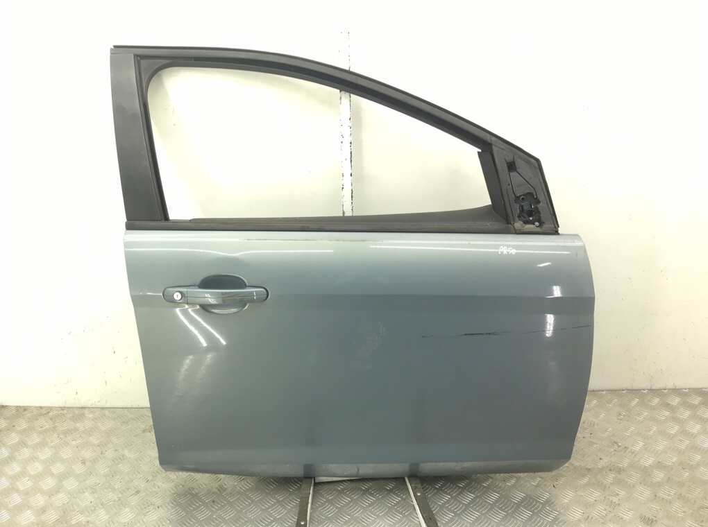 Дверь передняя правая бу для Ford Focus 2 1.8 TDCi, 2008 г.