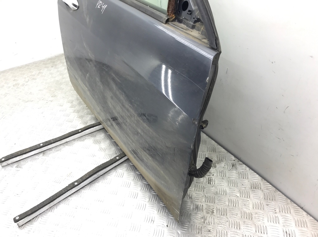 Дверь передняя правая бу для Honda Accord 7 2.0 i,  2005 г.