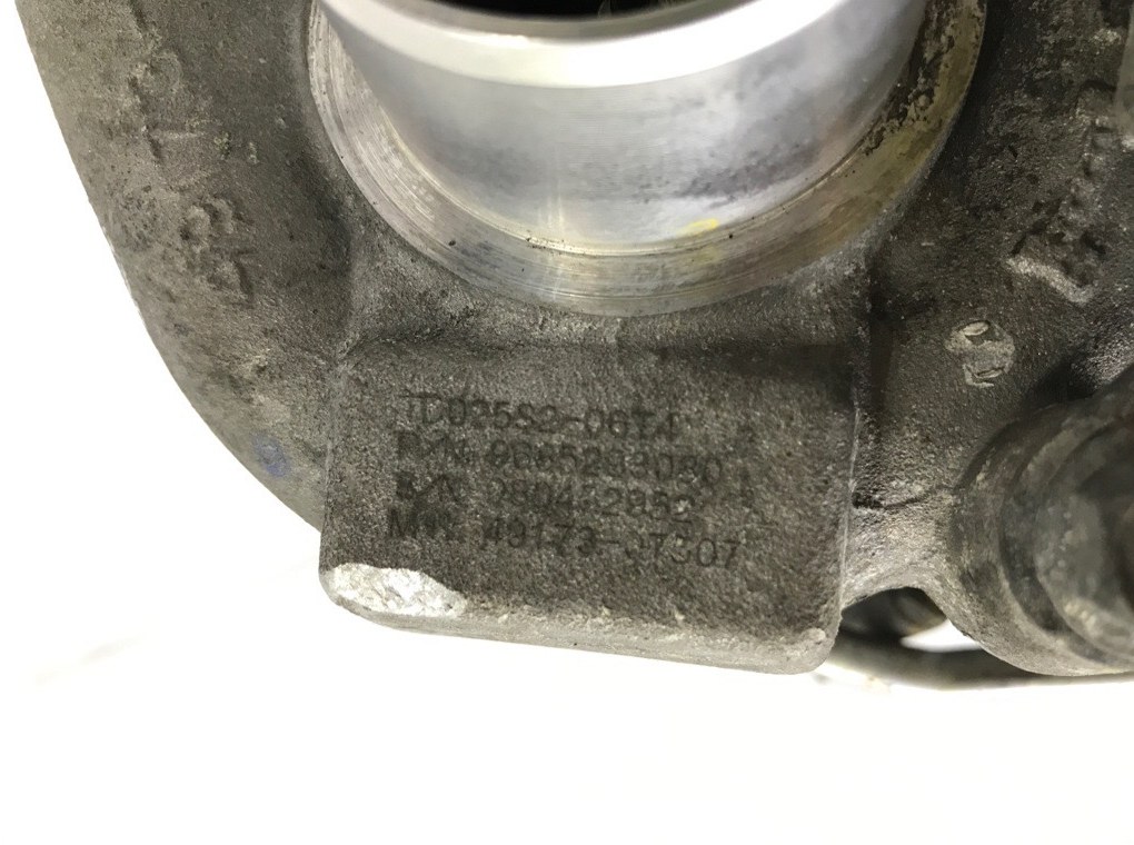 Турбина бу для Ford Fiesta 5 1.6 TDCi,  2008 г.