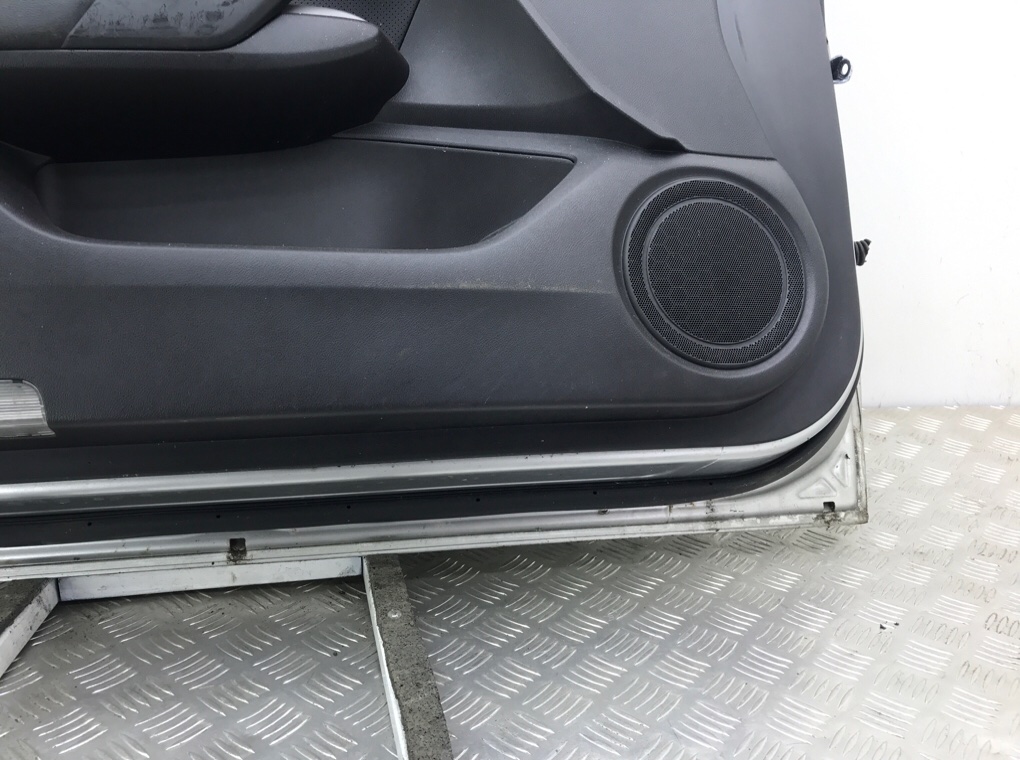 Дверь передняя левая бу для Honda Accord 8 2.2 D, 2011 г. Дверь передняя левая бу для Honda Accord 8 2.2 D, 2011 г.