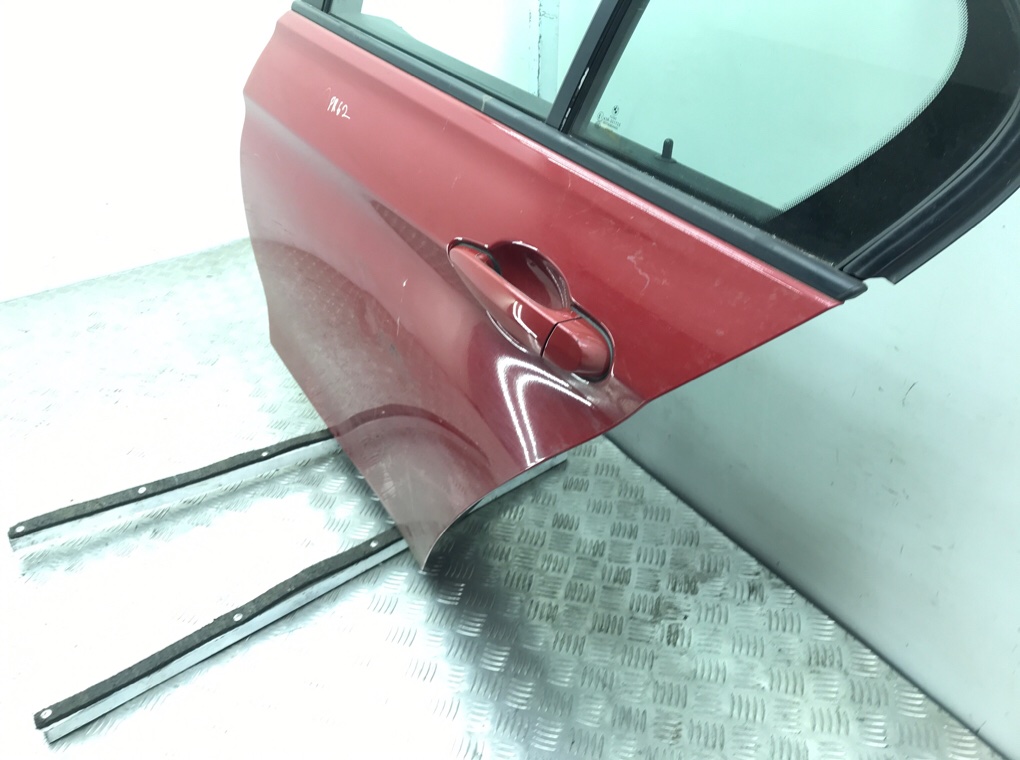 Дверь задняя левая бу для BMW 3 F30/F31/GT F34 2.0 TD,  2014 г.
