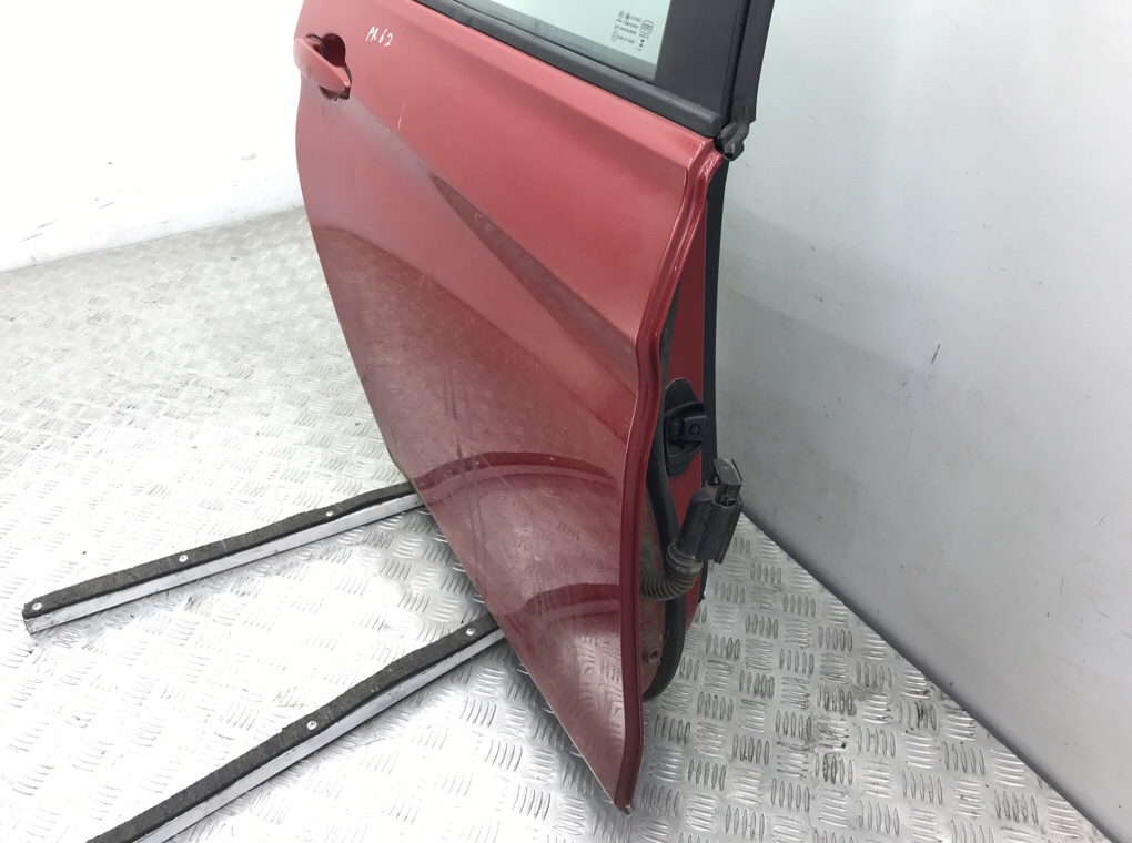 Дверь задняя правая бу для BMW 3 F30/F31/GT F34 2.0 TD,  2014 г.