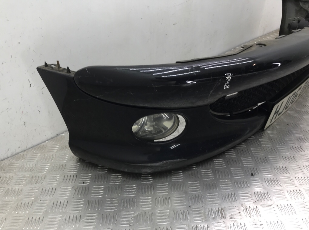 Бампер передний бу для Peugeot 206  1.4 i,  2006 г.