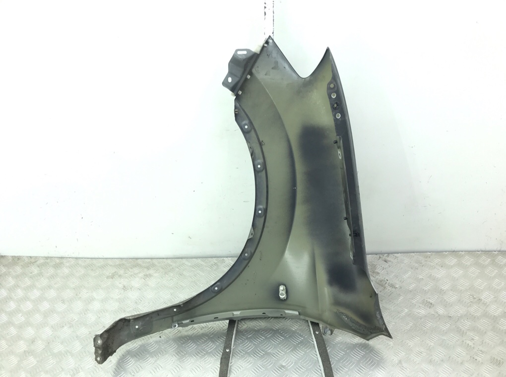 Крыло переднее правое бу для Nissan Qashqai  1.5 DCi,  2011 г.