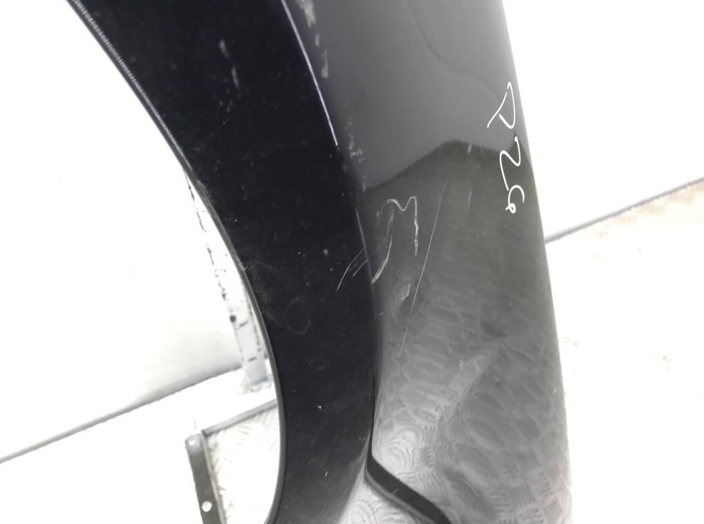 Крыло переднее левое бу для BMW 3 E90/E91/E92/E93 2.0 i,  2010 г.