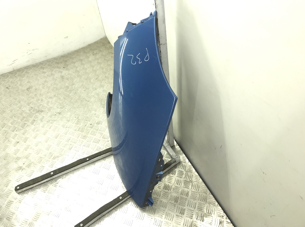 Крыло переднее левое бу для Renault Scenic  1.5 DCi,  2012 г.